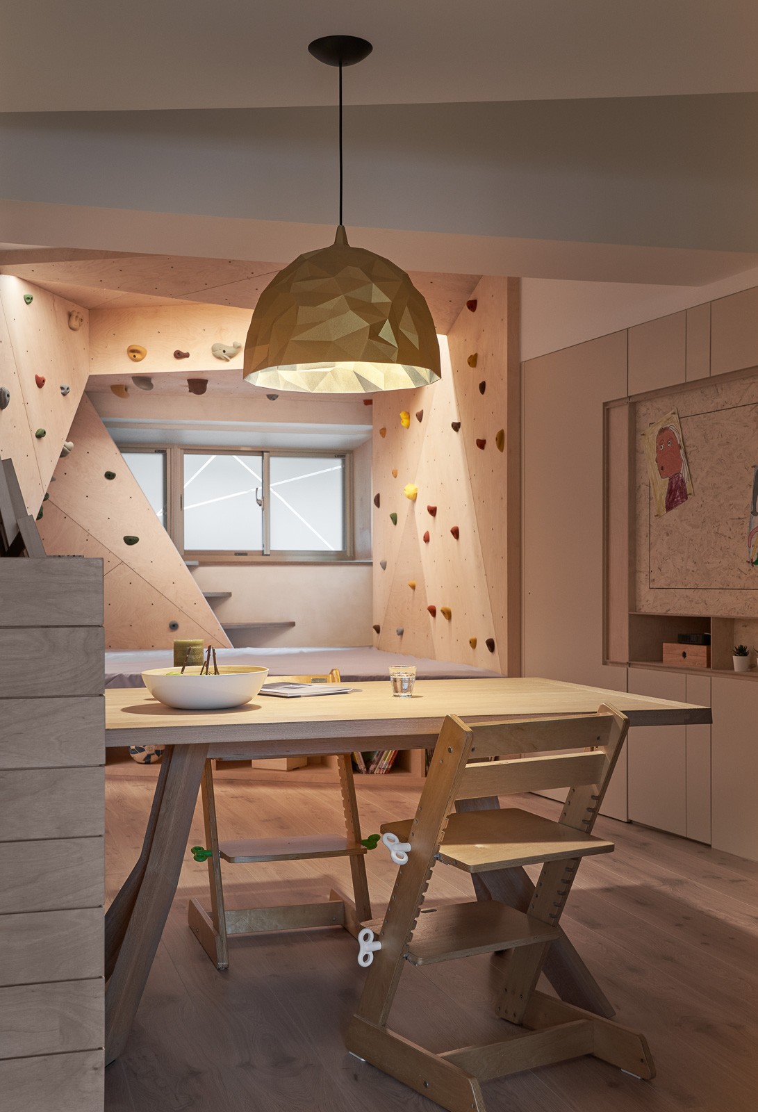 裝修公司現(xiàn)在風(fēng)格室內(nèi)裝修效果圖-餐廳 裝修公司現(xiàn)在風(fēng)格室內(nèi)裝修效果圖-餐廳