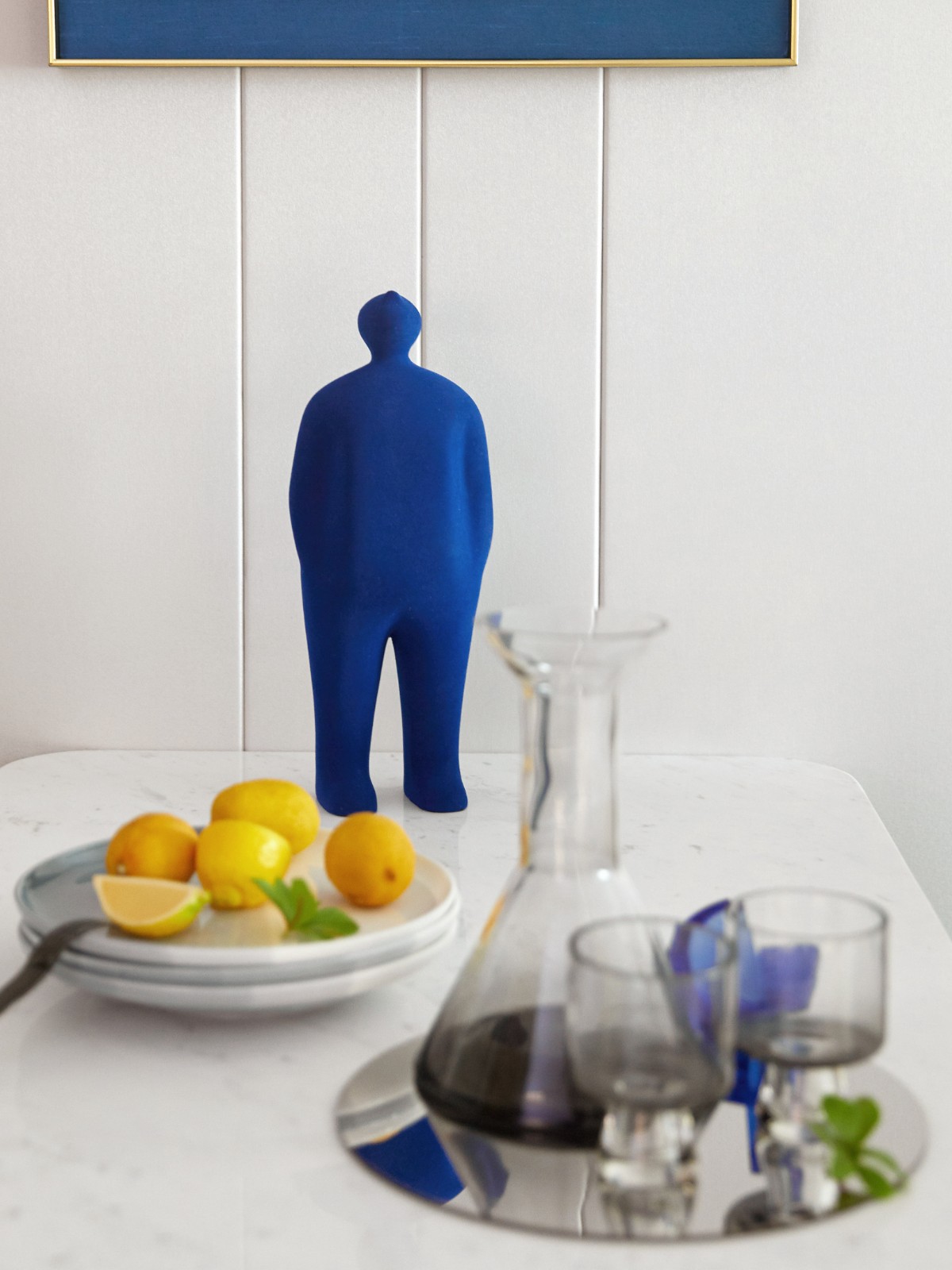 現(xiàn)代簡約風格室內(nèi)設(shè)計家裝案例-餐桌 現(xiàn)代簡約風格室內(nèi)設(shè)計家裝案例-餐桌