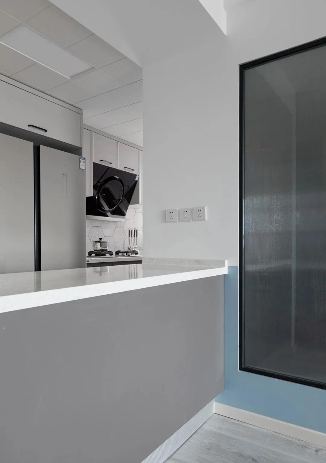 廣州裝修公司北歐風(fēng)格室內(nèi)裝修效果圖-廚房 廣州裝修公司北歐風(fēng)格室內(nèi)裝修效果圖-廚房