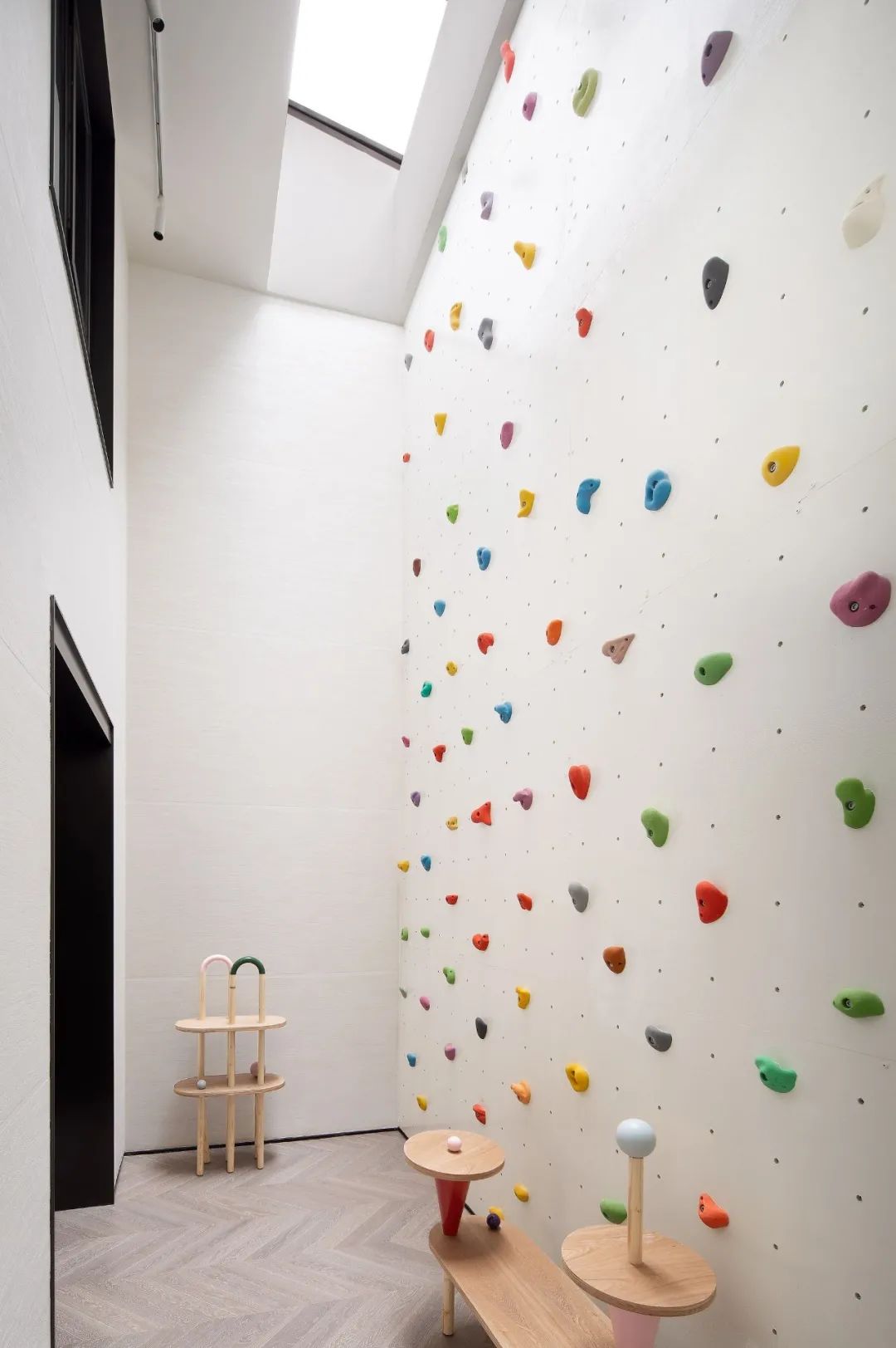 現(xiàn)代簡約風(fēng)格別墅室內(nèi)設(shè)計(jì)家裝案例-攀爬區(qū) 現(xiàn)代簡約風(fēng)格別墅室內(nèi)設(shè)計(jì)家裝案例-攀爬區(qū)