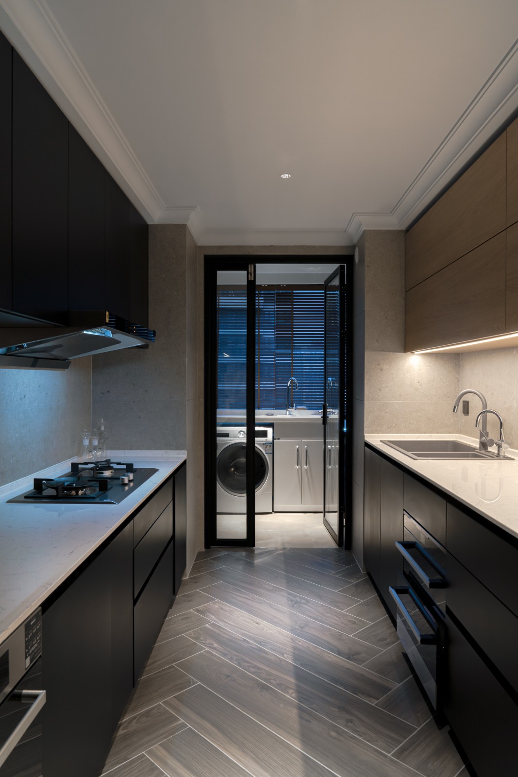 現(xiàn)代風格家裝設計室內裝修效果圖-廚房 現(xiàn)代風格家裝設計室內裝修效果圖-廚房