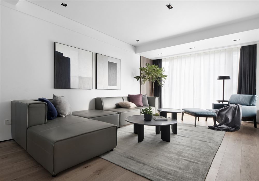 江門市翠景園現(xiàn)代簡約風(fēng)格三居室裝修案例