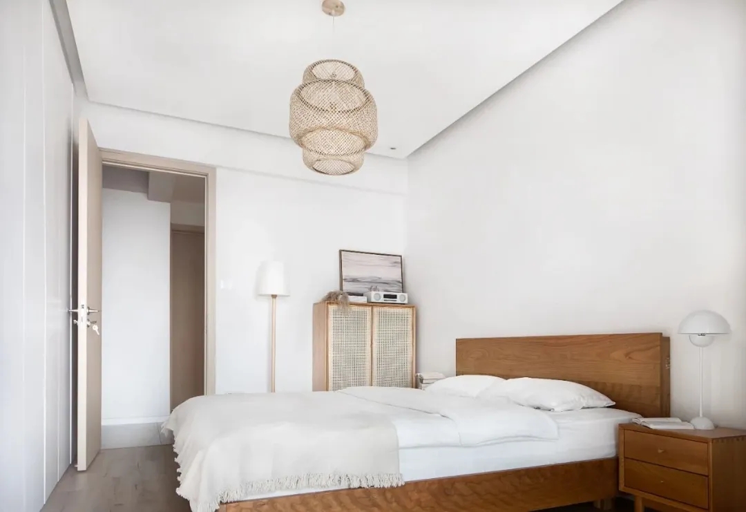 裝修案例簡歐風(fēng)格室內(nèi)裝修效果圖-臥室 裝修案例簡歐風(fēng)格室內(nèi)裝修效果圖-臥室