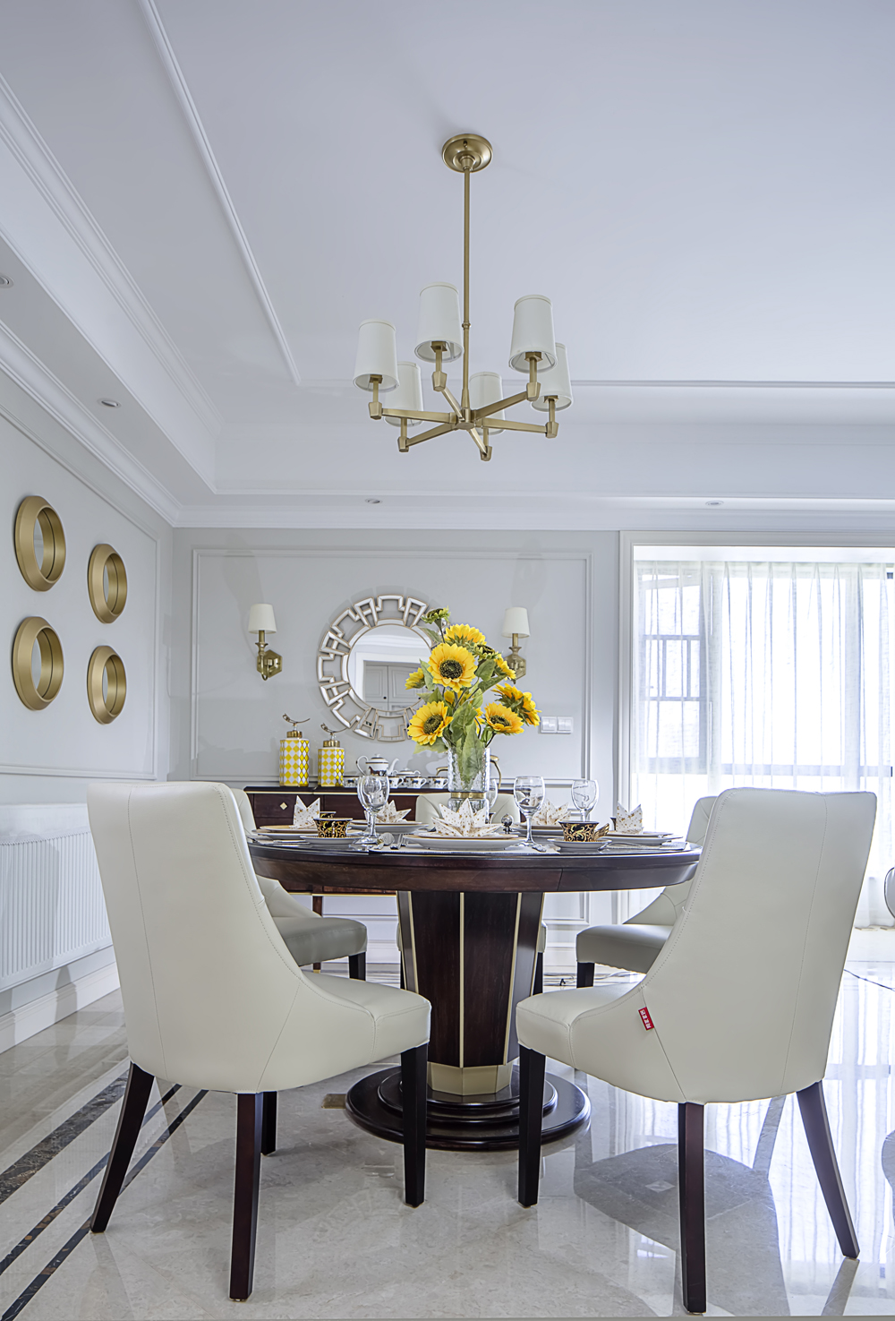 歐式輕奢風(fēng)格家裝設(shè)計(jì)室內(nèi)裝修效果圖-餐廳 歐式輕奢風(fēng)格家裝設(shè)計(jì)室內(nèi)裝修效果圖-餐廳