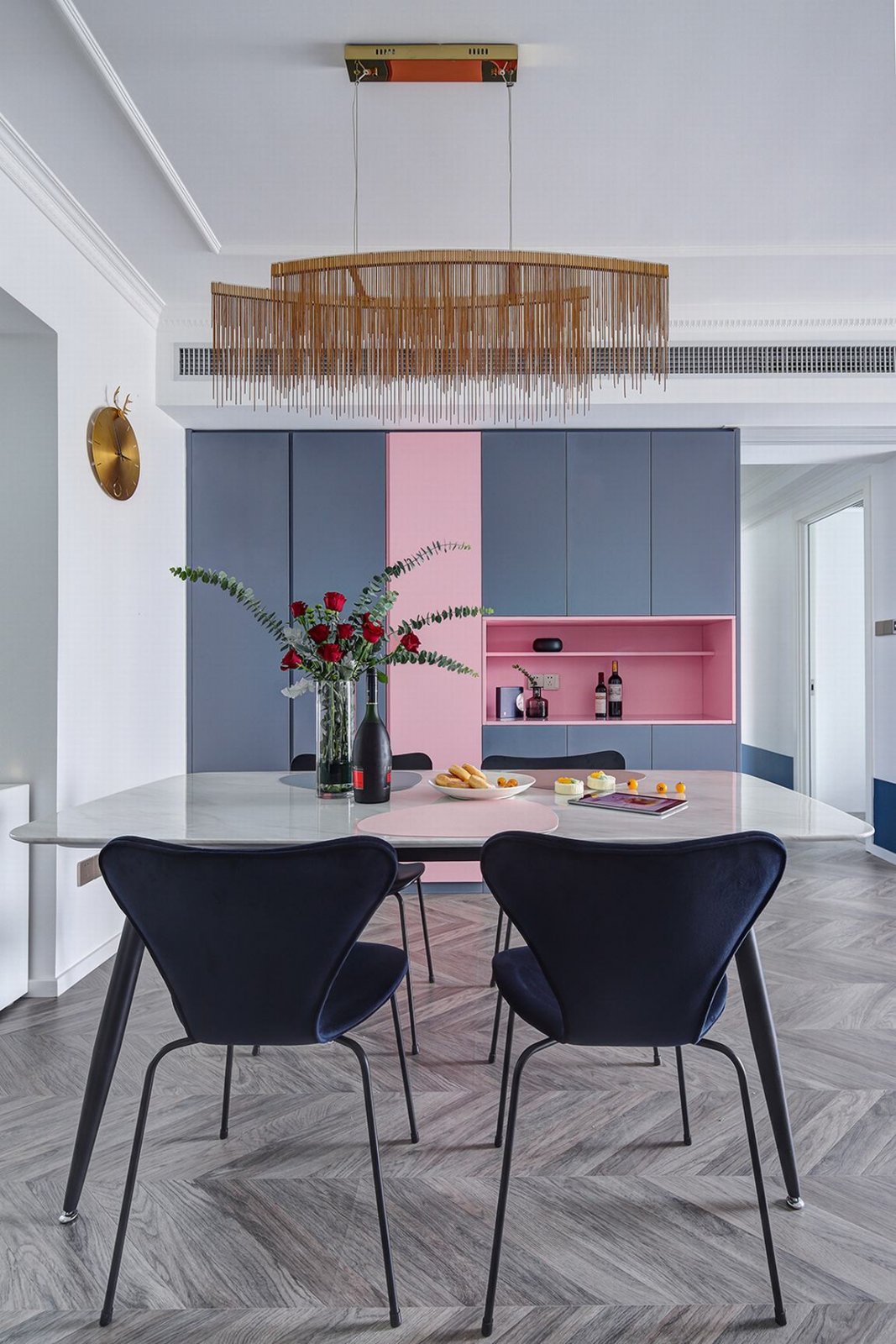 法式風格家裝設計室內(nèi)裝修效果圖-餐廳 法式風格家裝設計室內(nèi)裝修效果圖-餐廳