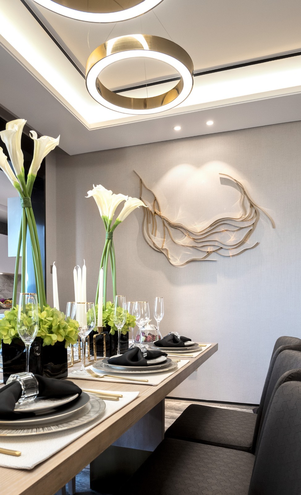 現(xiàn)代簡約風格室內(nèi)設(shè)計家裝案例-餐廳 現(xiàn)代簡約風格室內(nèi)設(shè)計家裝案例-餐廳