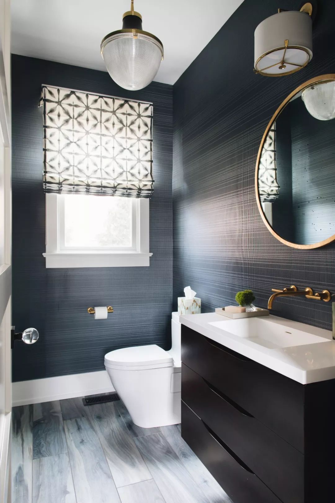 裝修案例歐式古典風格室內(nèi)裝修效果圖-洗手間 裝修案例歐式古典風格室內(nèi)裝修效果圖-洗手間