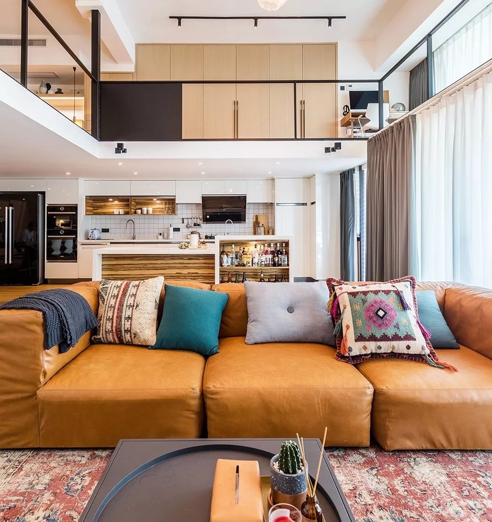 裝修公司現(xiàn)代輕奢風格復式裝修效果圖-客廳 裝修公司現(xiàn)代輕奢風格復式裝修效果圖-客廳