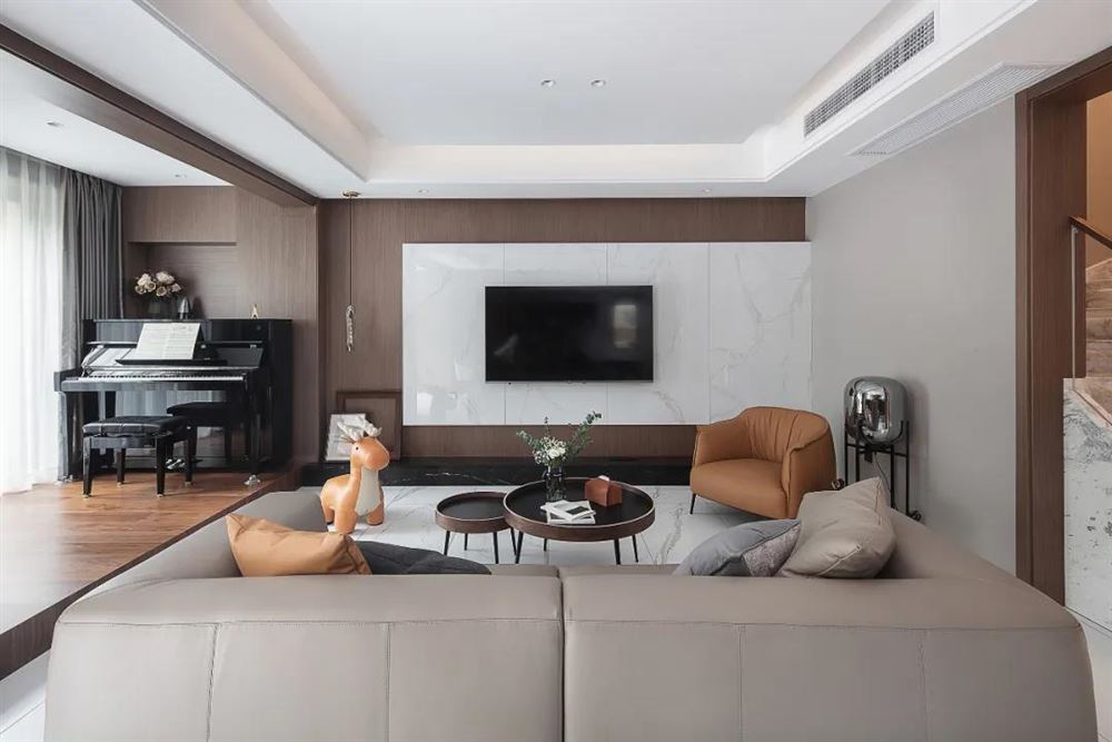 江門市瓏城半山現(xiàn)代簡約風(fēng)格三居室裝修案例