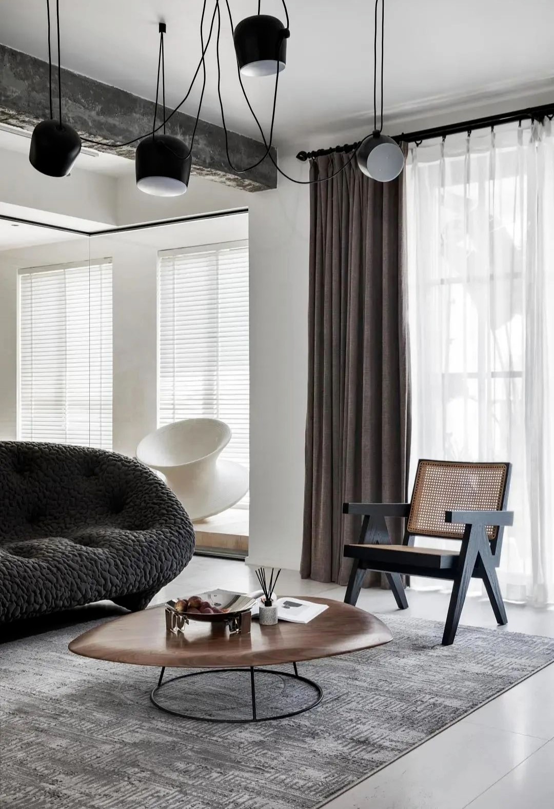 現(xiàn)代簡約風格家裝設計室內(nèi)裝修效果圖-客廳茶幾 現(xiàn)代簡約風格家裝設計室內(nèi)裝修效果圖-客廳茶幾