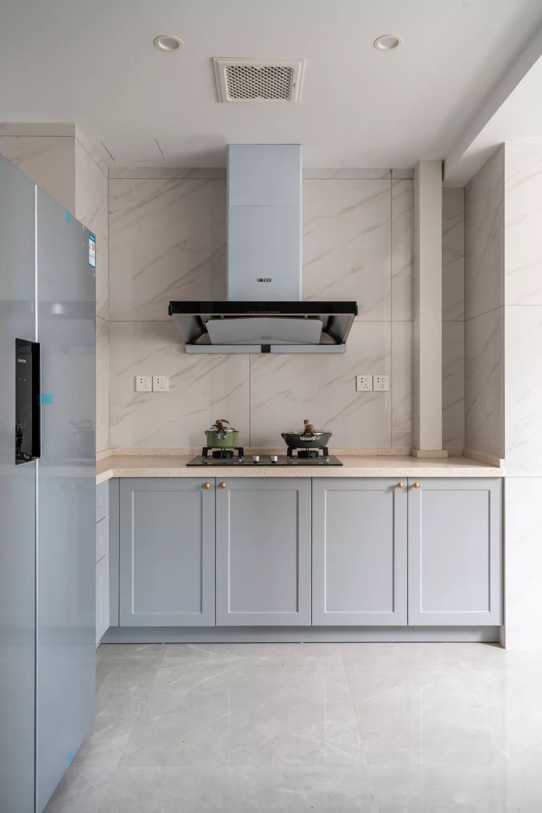 裝修公司法式風(fēng)格室內(nèi)裝修效果圖-廚房 裝修公司法式風(fēng)格室內(nèi)裝修效果圖-廚房