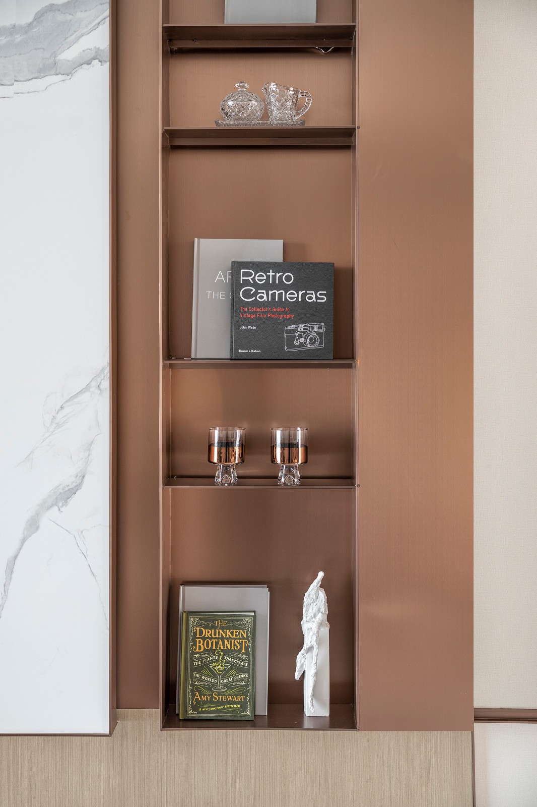 現(xiàn)代輕奢風格室內(nèi)設計家裝案例-邊柜 現(xiàn)代輕奢風格室內(nèi)設計家裝案例-邊柜