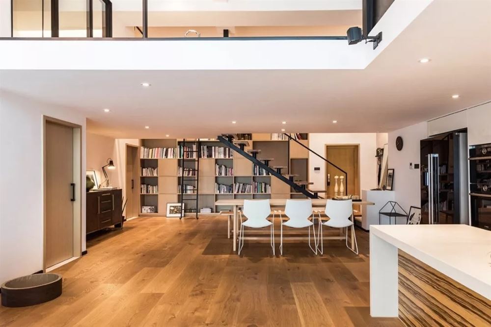 佛山市金科城現(xiàn)代風(fēng)格復(fù)式裝修案例