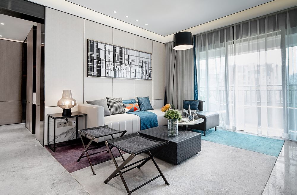 南寧市榮和中央公園輕奢風(fēng)格三居室裝修案例