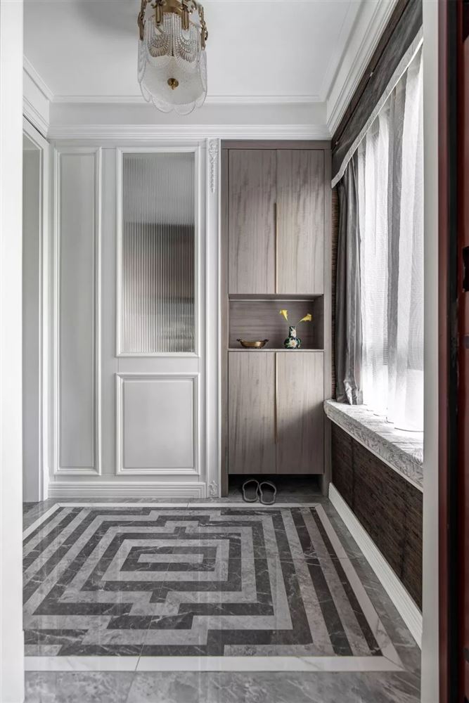 廣州市大城云山輕奢風(fēng)格三居室裝修案例