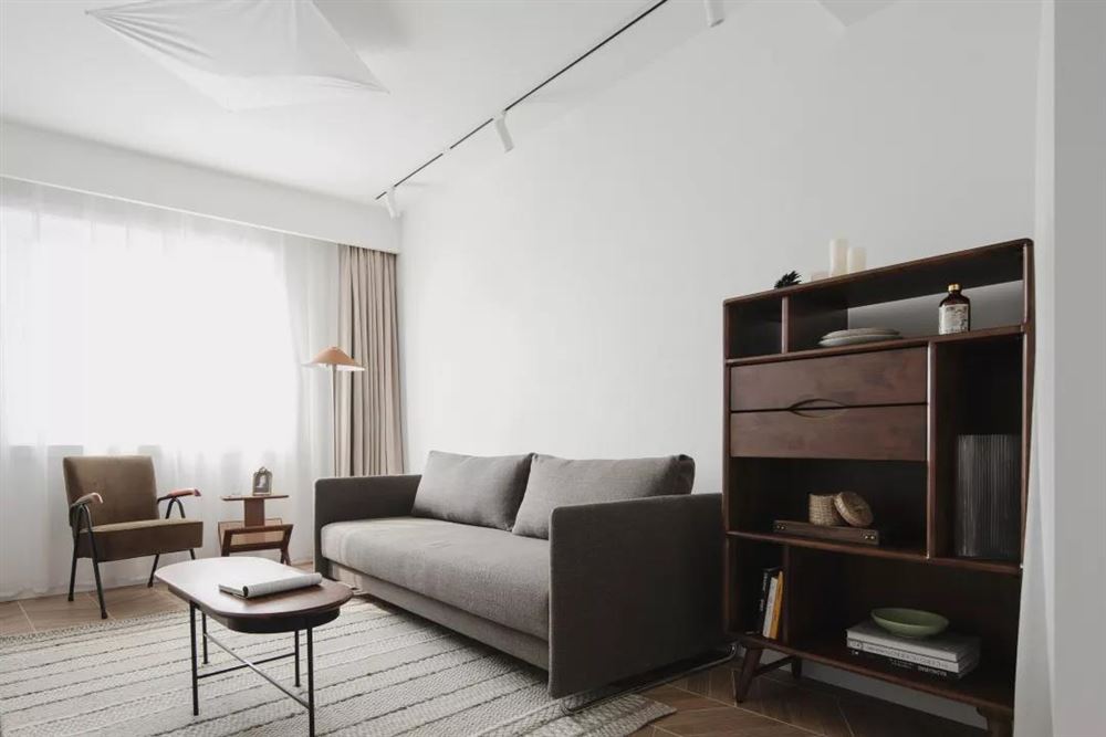 佛山市美的半島莊園現(xiàn)代簡(jiǎn)約風(fēng)格三居室裝修案例