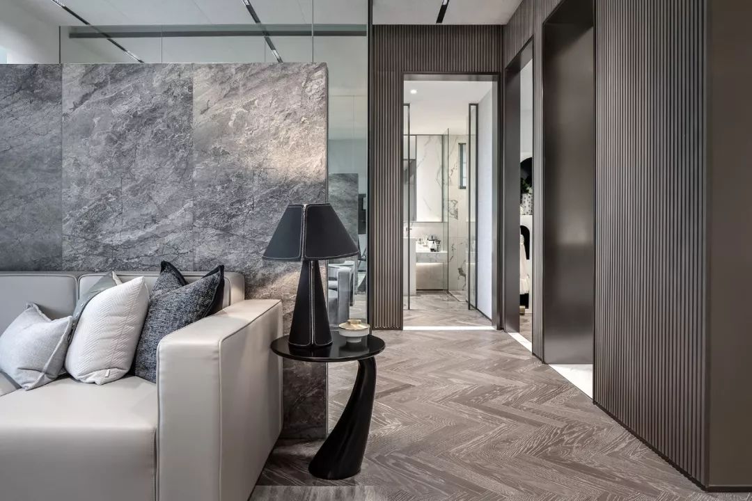 現(xiàn)代輕奢風(fēng)格室內(nèi)設(shè)計家裝案例-走廊 現(xiàn)代輕奢風(fēng)格室內(nèi)設(shè)計家裝案例-走廊