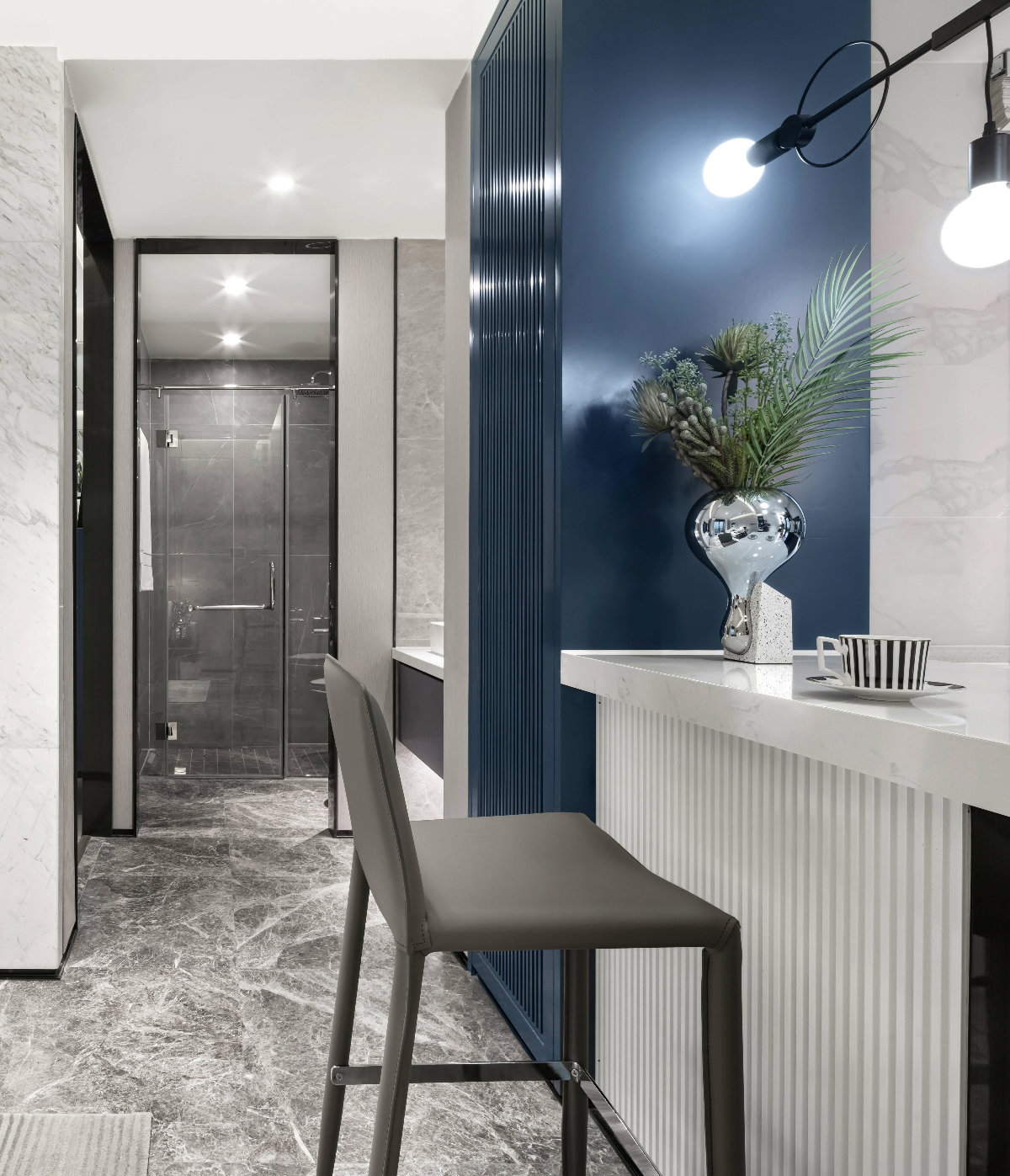 現(xiàn)代摩登風格室內(nèi)設(shè)計家裝案例-餐廳 現(xiàn)代摩登風格室內(nèi)設(shè)計家裝案例-餐廳