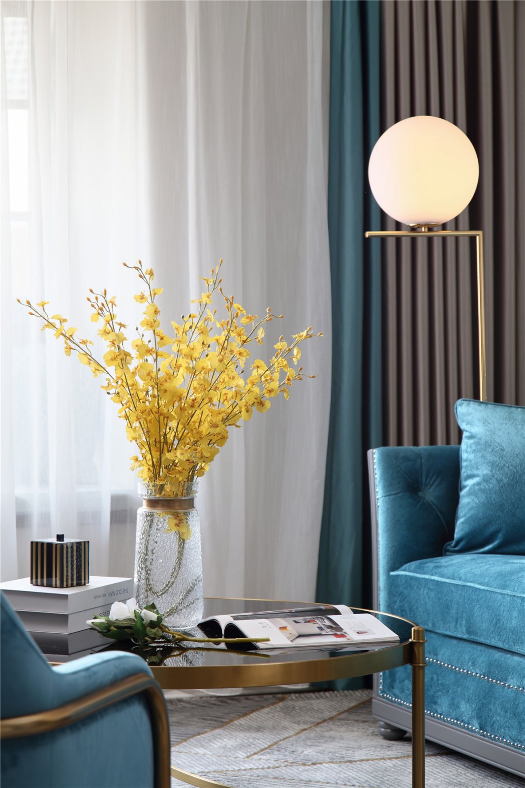 美式輕奢風格家裝設(shè)計室內(nèi)裝修效果圖-茶幾