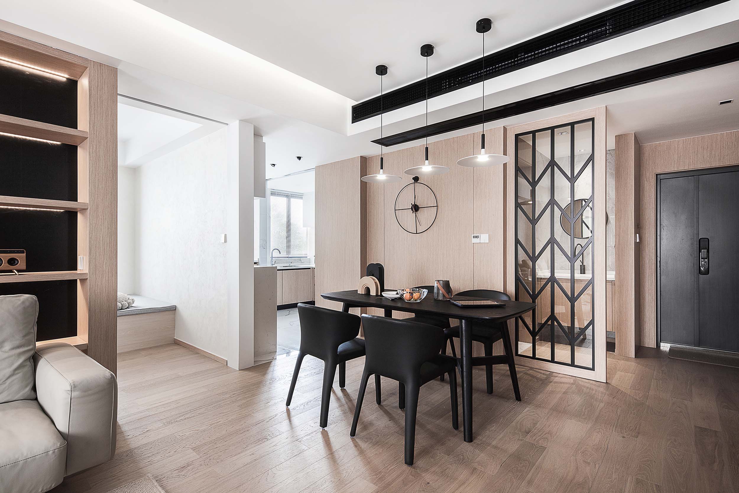 現(xiàn)代簡約風格室內家裝案例效果圖-餐廳 現(xiàn)代簡約風格室內家裝案例效果圖-餐廳