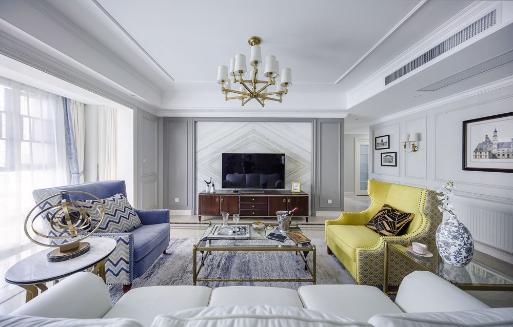 湛江市申藍(lán)寶邸歐式風(fēng)格四居室裝修案例