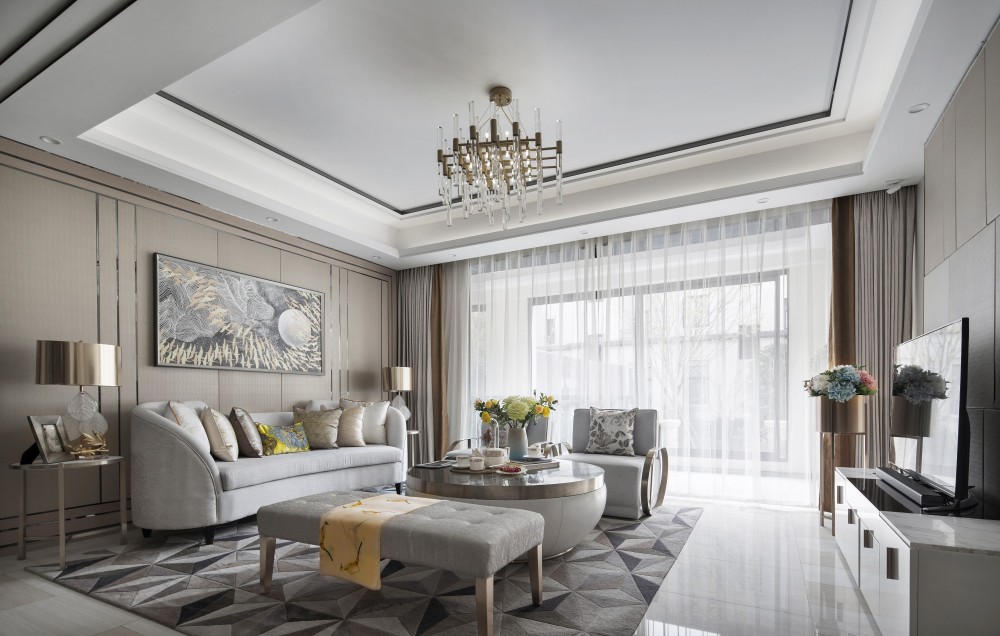 廣州市珠江帝景苑輕奢風(fēng)格四居室裝修案例