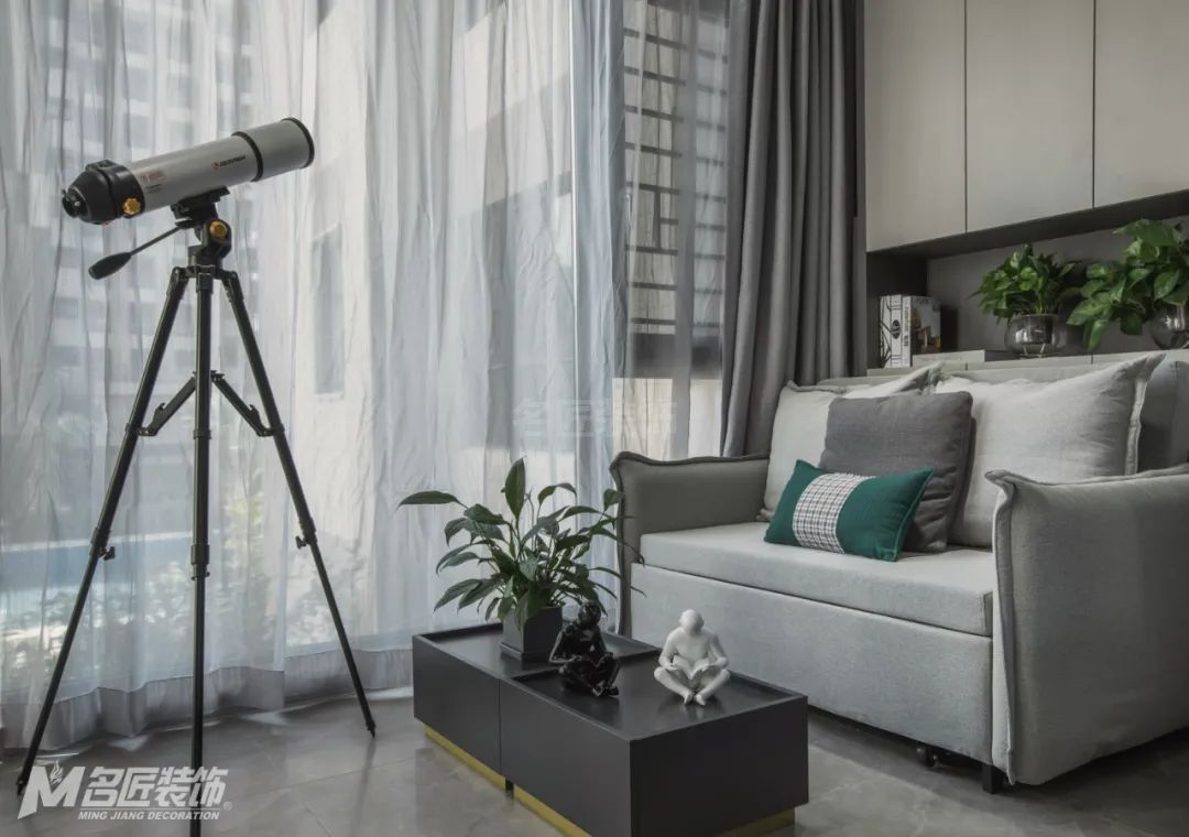 現(xiàn)場(chǎng)實(shí)景—生活陽(yáng)臺(tái)2